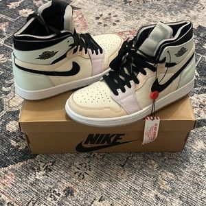 WMNS AIR JORDAN 1 HIGH ZOOM COMFORT 'EASTER'